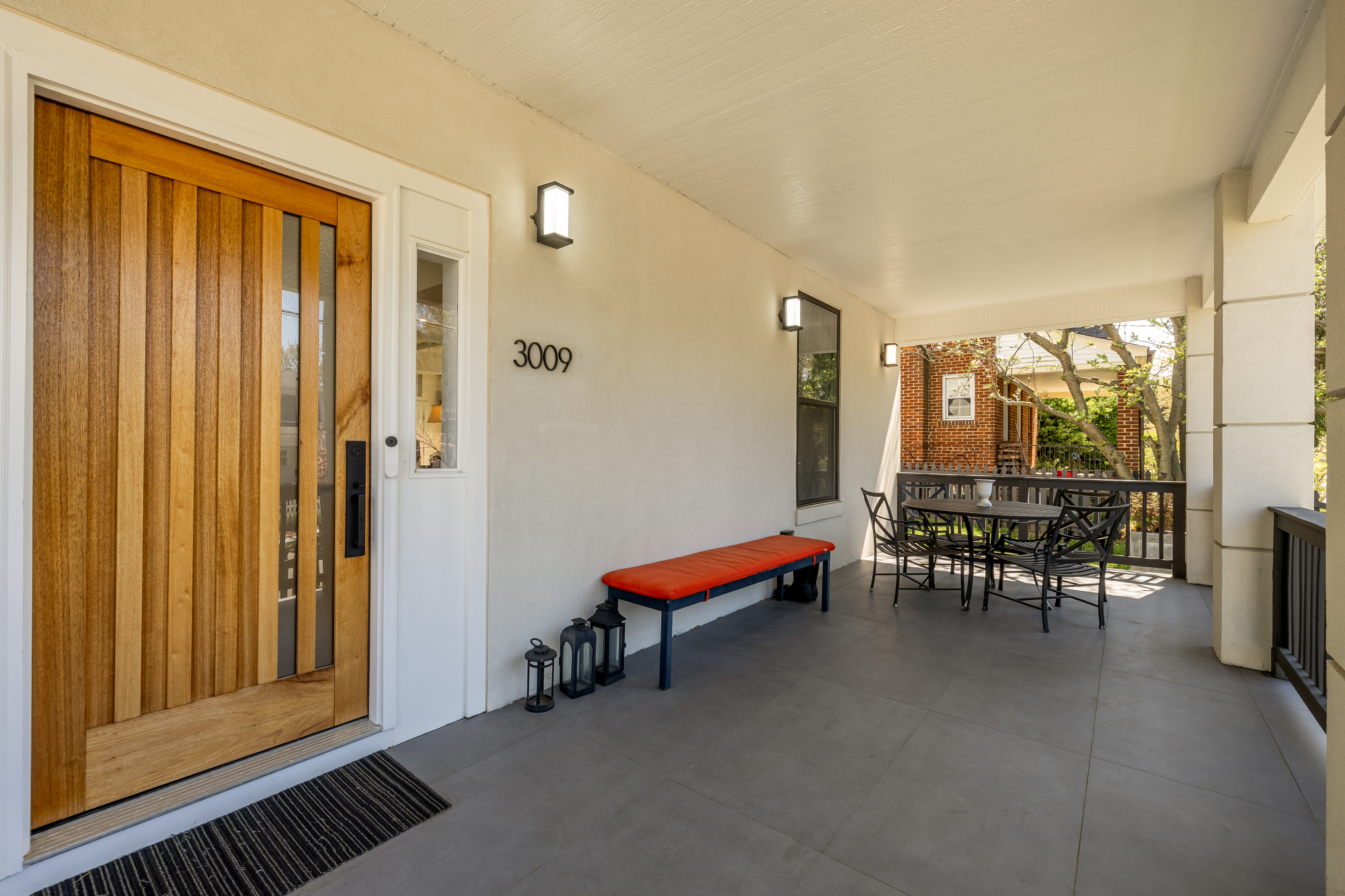 3009 17th Street NE_Porch